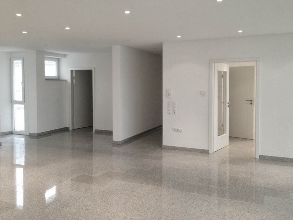 Wohn- / Esszimmer Wohn- / Esszimmer